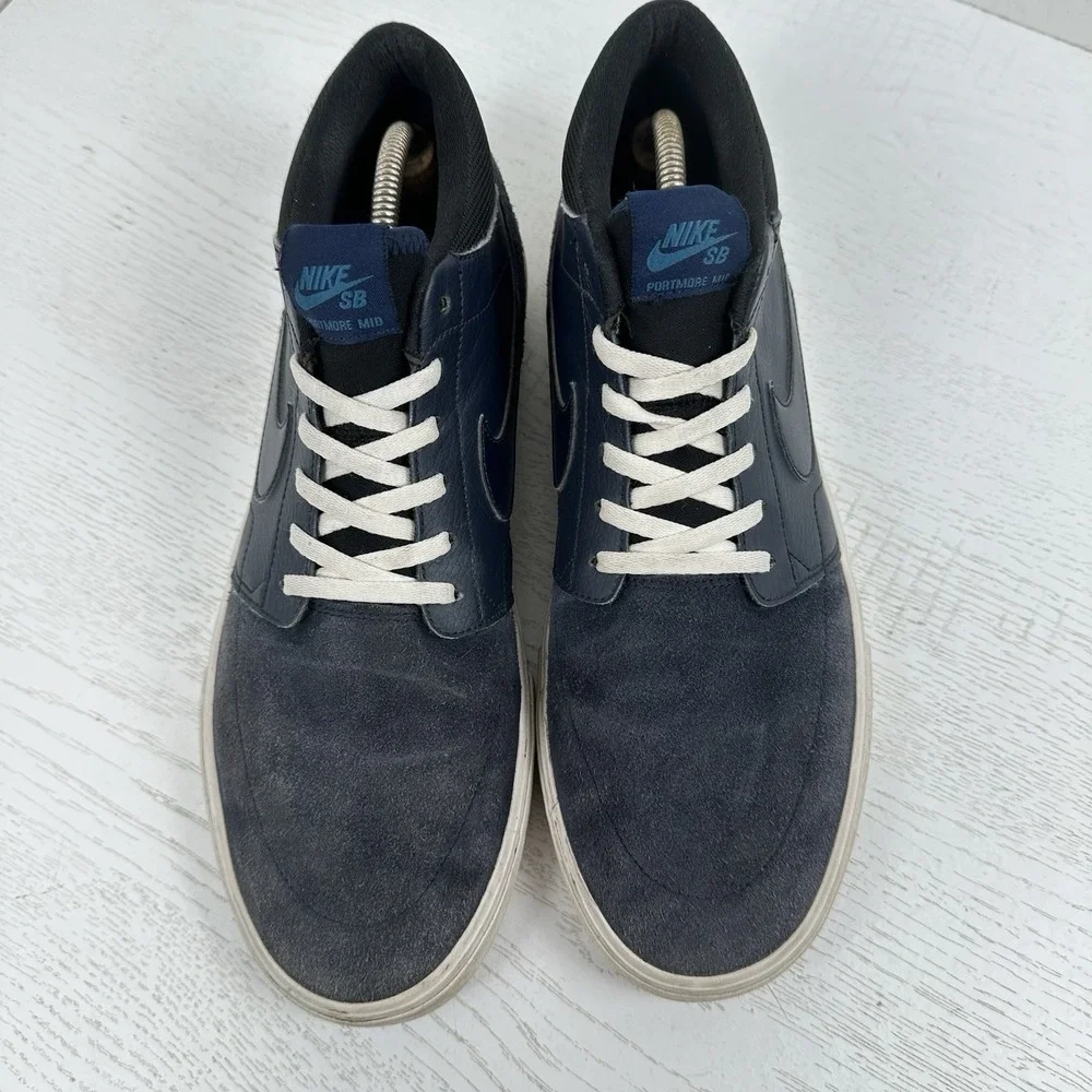 Nike men 11